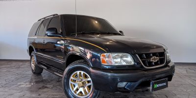 1 Blazer Executive 4.3 V6 gasolina 2000
