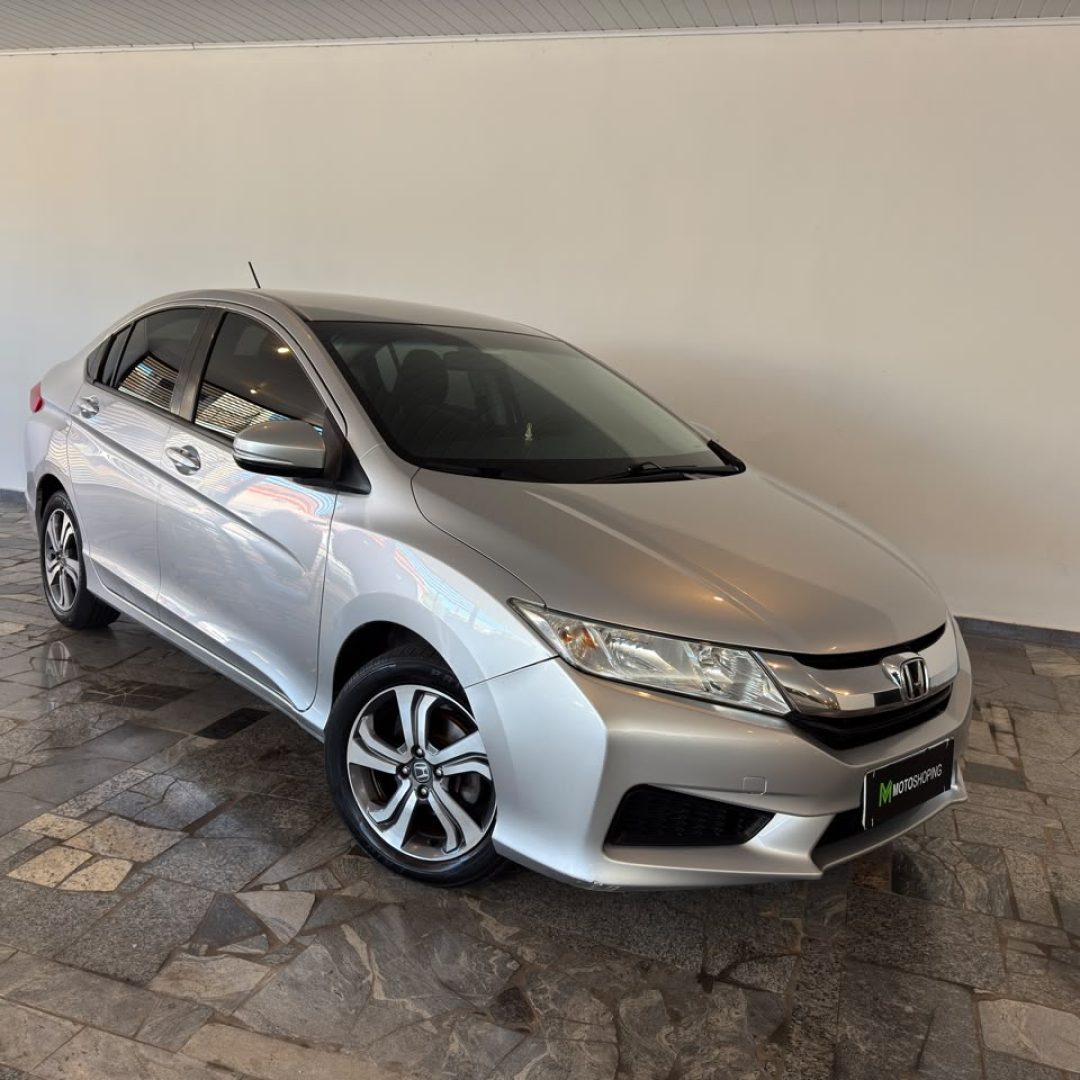 1 City LX 1.5 flex 2016