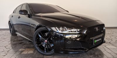 1 Jaguar XE S 3.0 gasolina 2017 2