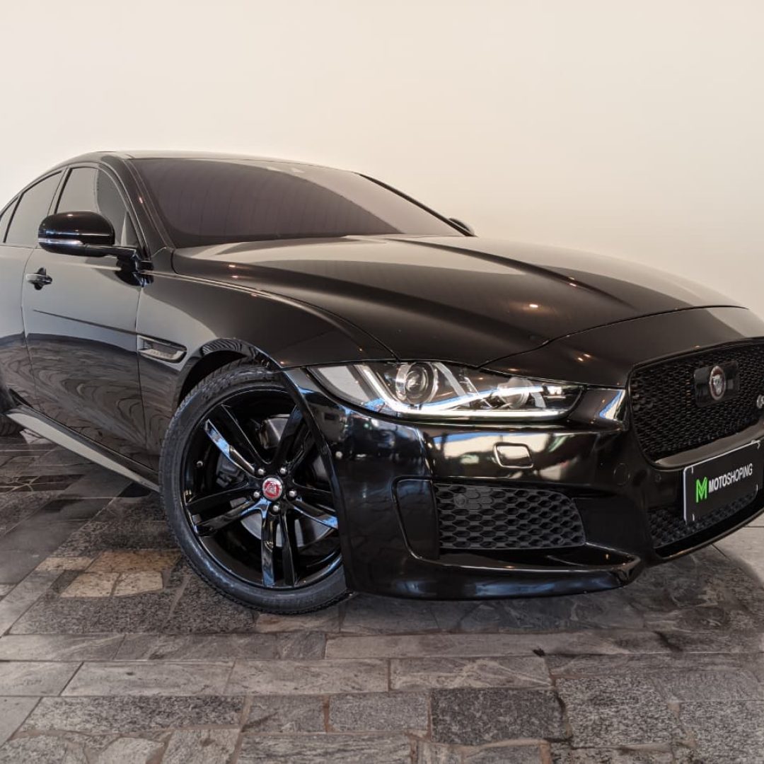 1 Jaguar XE S 3.0 gasolina 2017 2