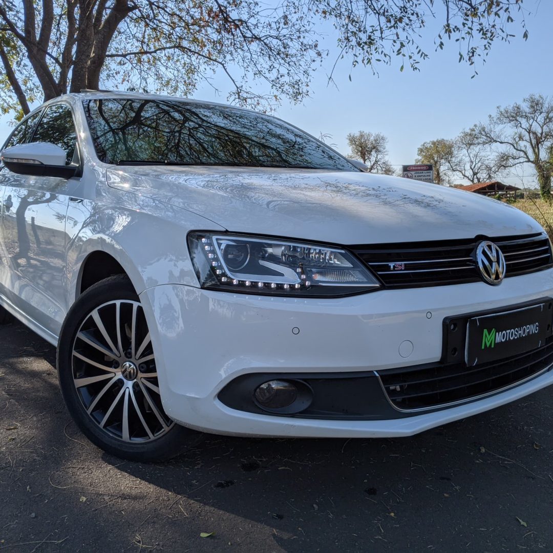 1 Jetta Highline 2.0 Tsi gasolina 2012 6