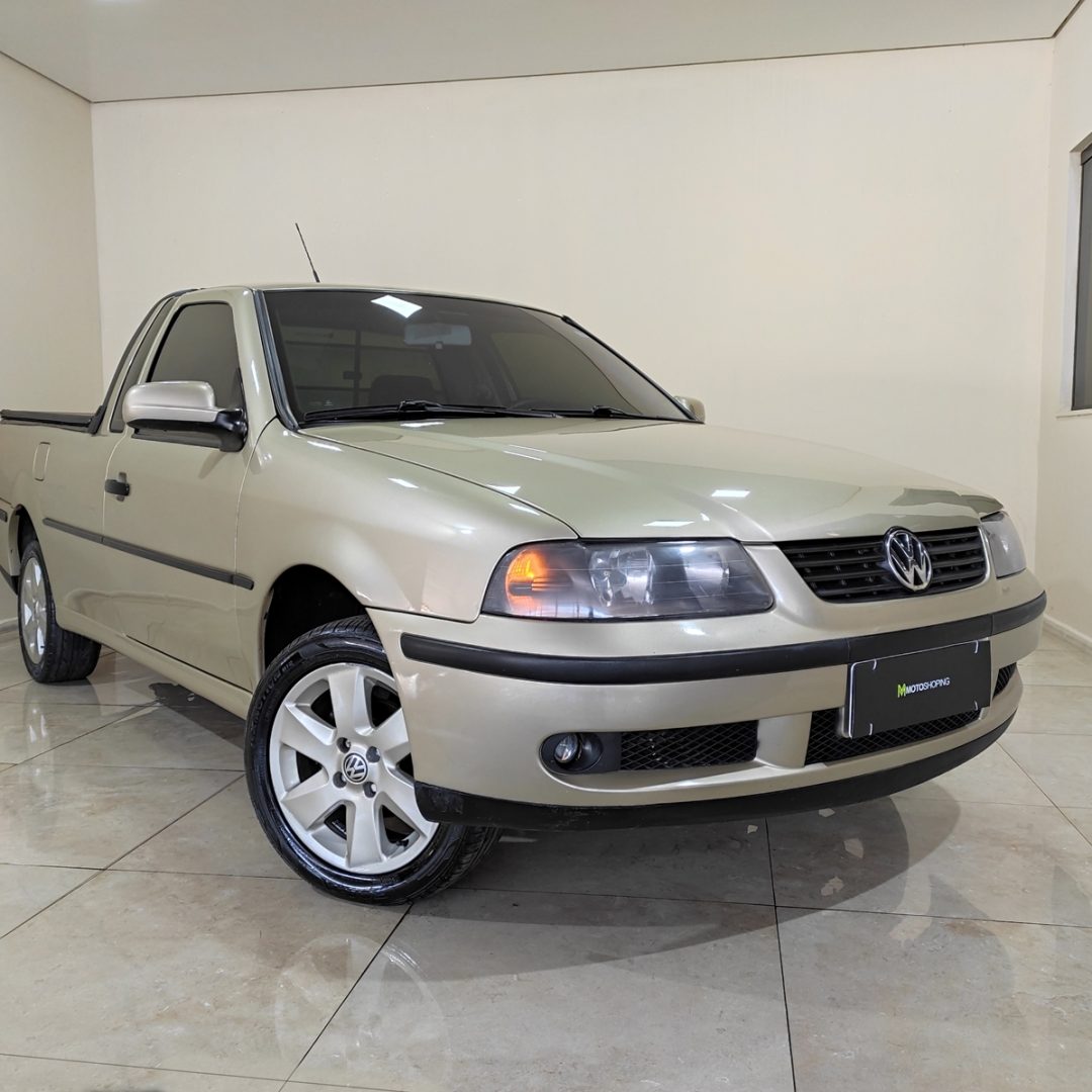 1 Saveiro Plus 2.0 gasolina 2002