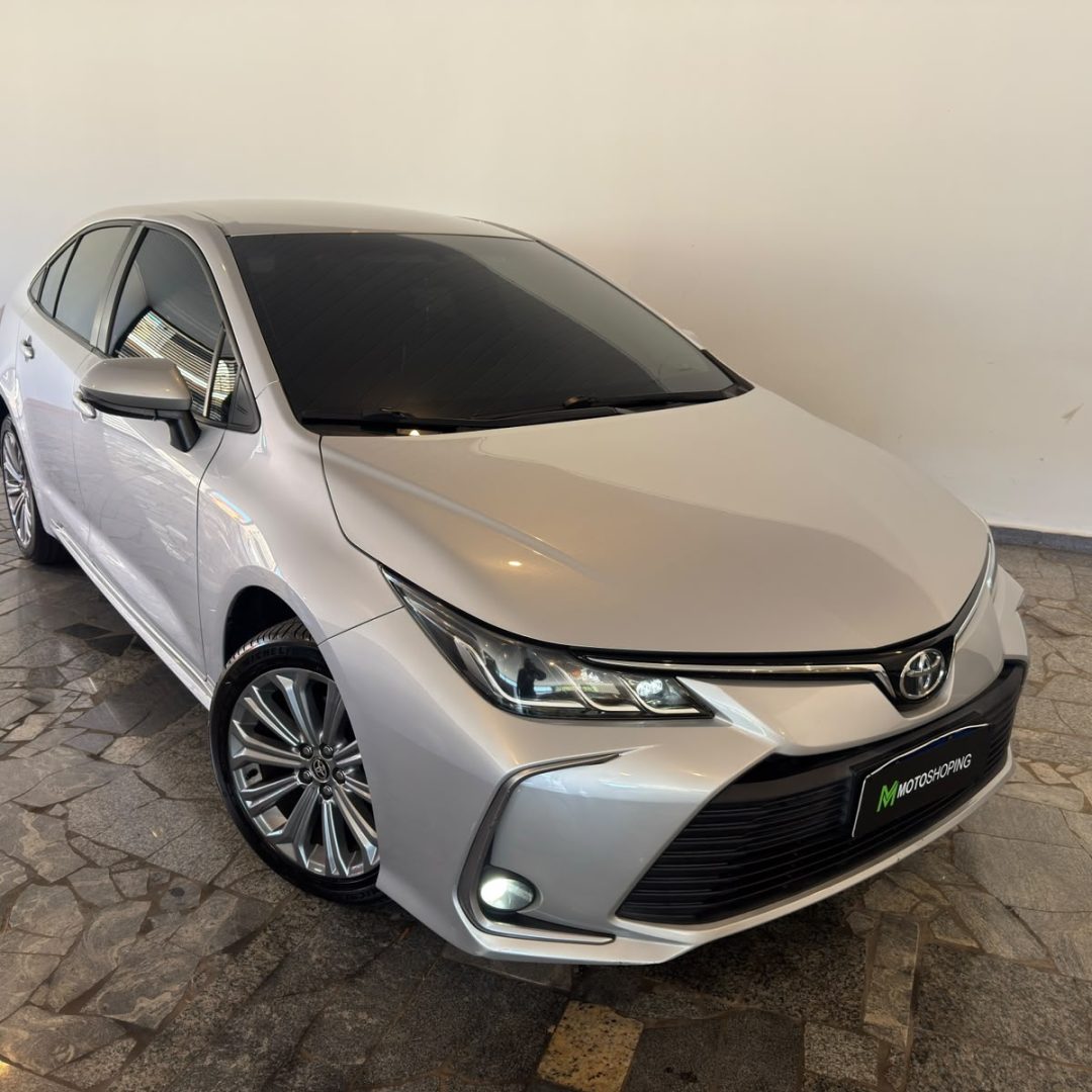 1 TOYOTA COROLLA XEi 2.0 2022