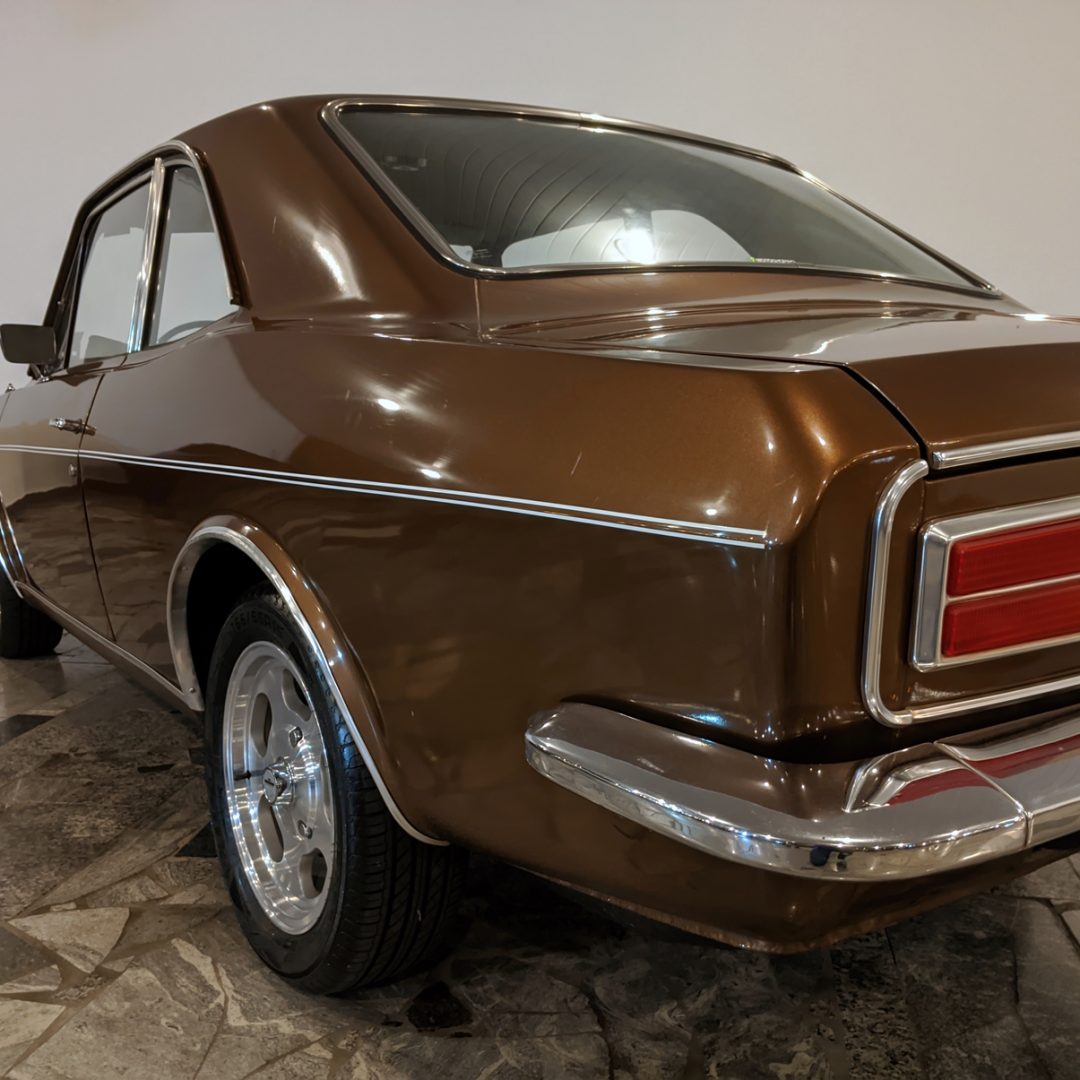 10 Corcel Luxo 1.4 gasolina 1977