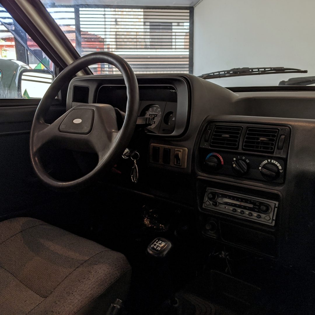 10 Escort L 1.6 gasolina 1991
