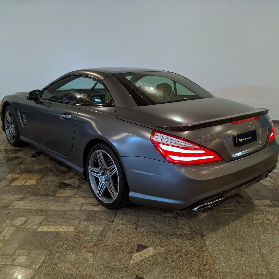 10 Mercedes-Benz SL63 AMG (P30) gasolina 2013