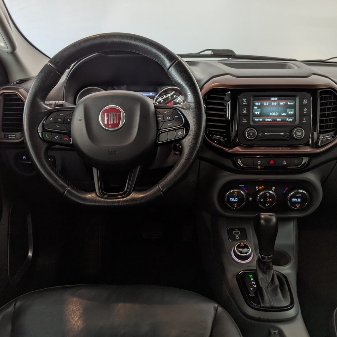 10 Toro Volcano 4x4 diesel 2018