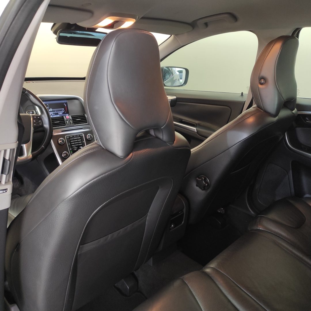 10 XC60 T5 2.0 gasolina 2014