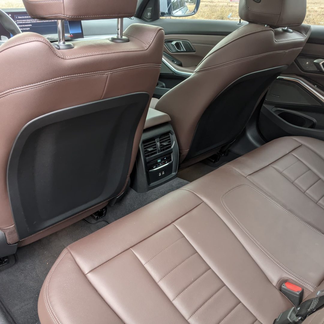 11 Bmw 320 M Sport flex 2024