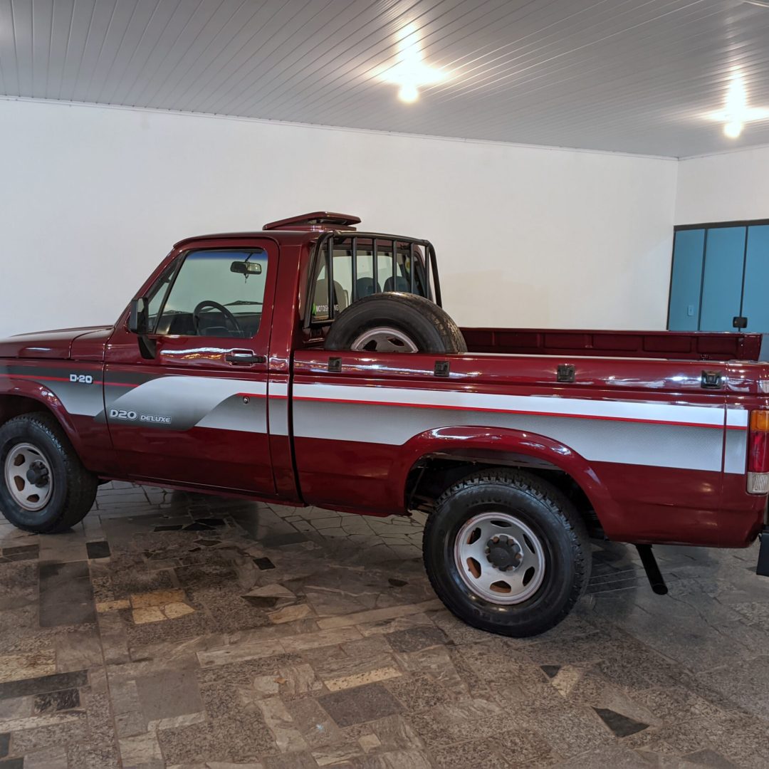 11 D-20 Custom S 4.0 diesel 1995