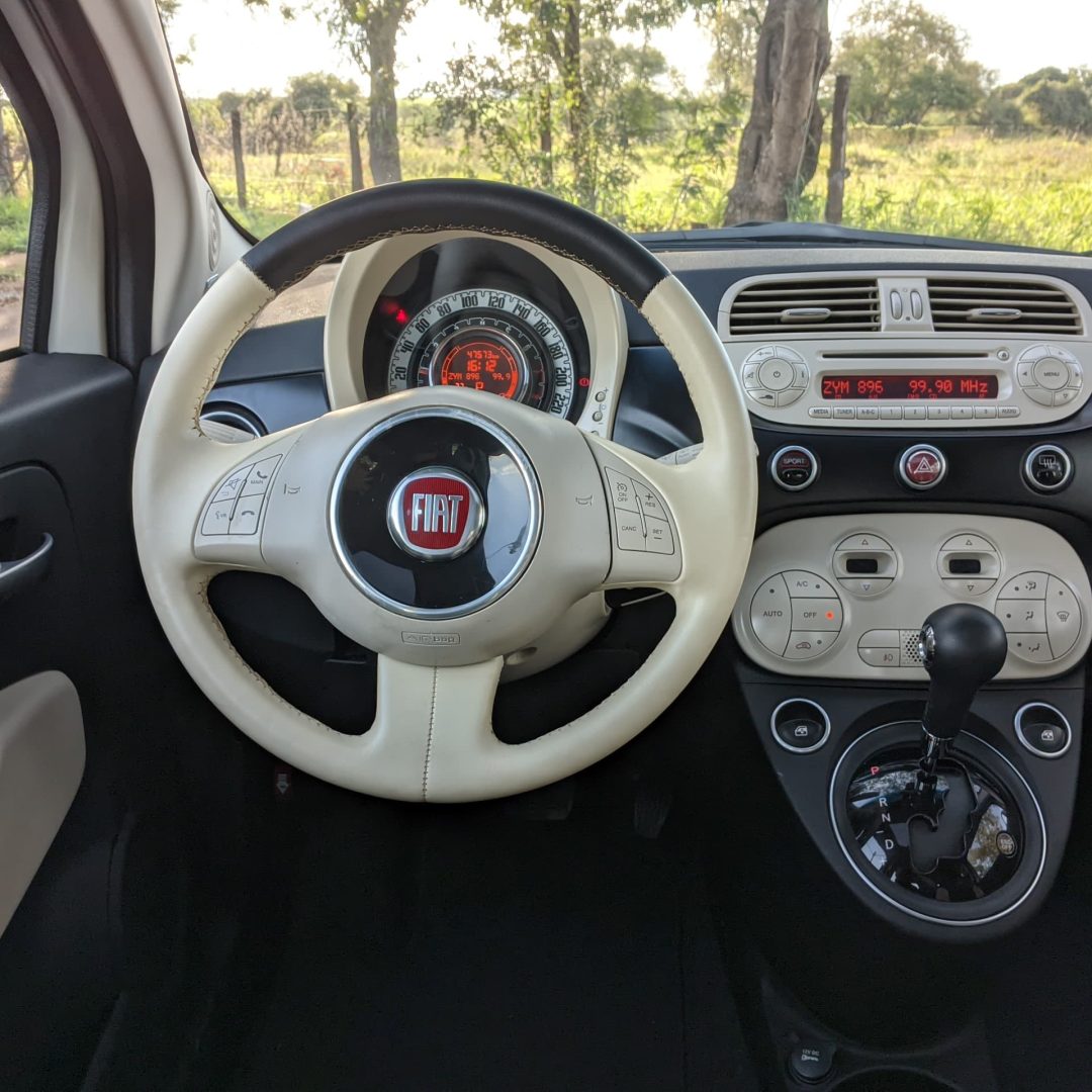 11 Fiat 500 Gucci 1.4 16v gasolina 2013 2