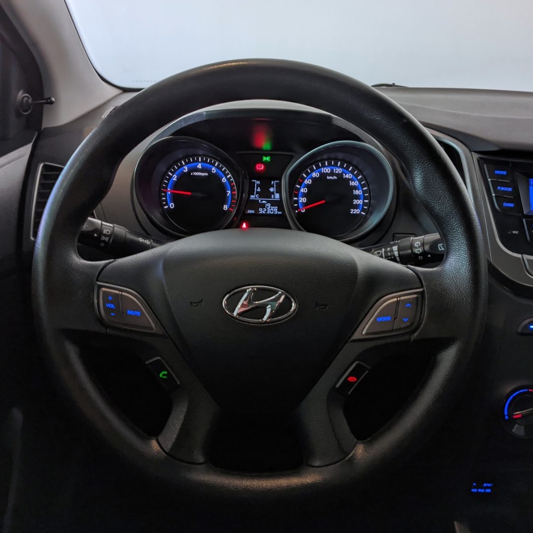 11 Hb20 Comfort Plus 1.0 flex 2015