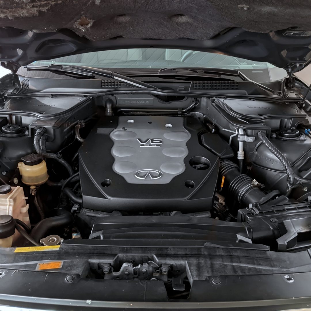 11 Infiniti FX35 V6 gasolina 2008