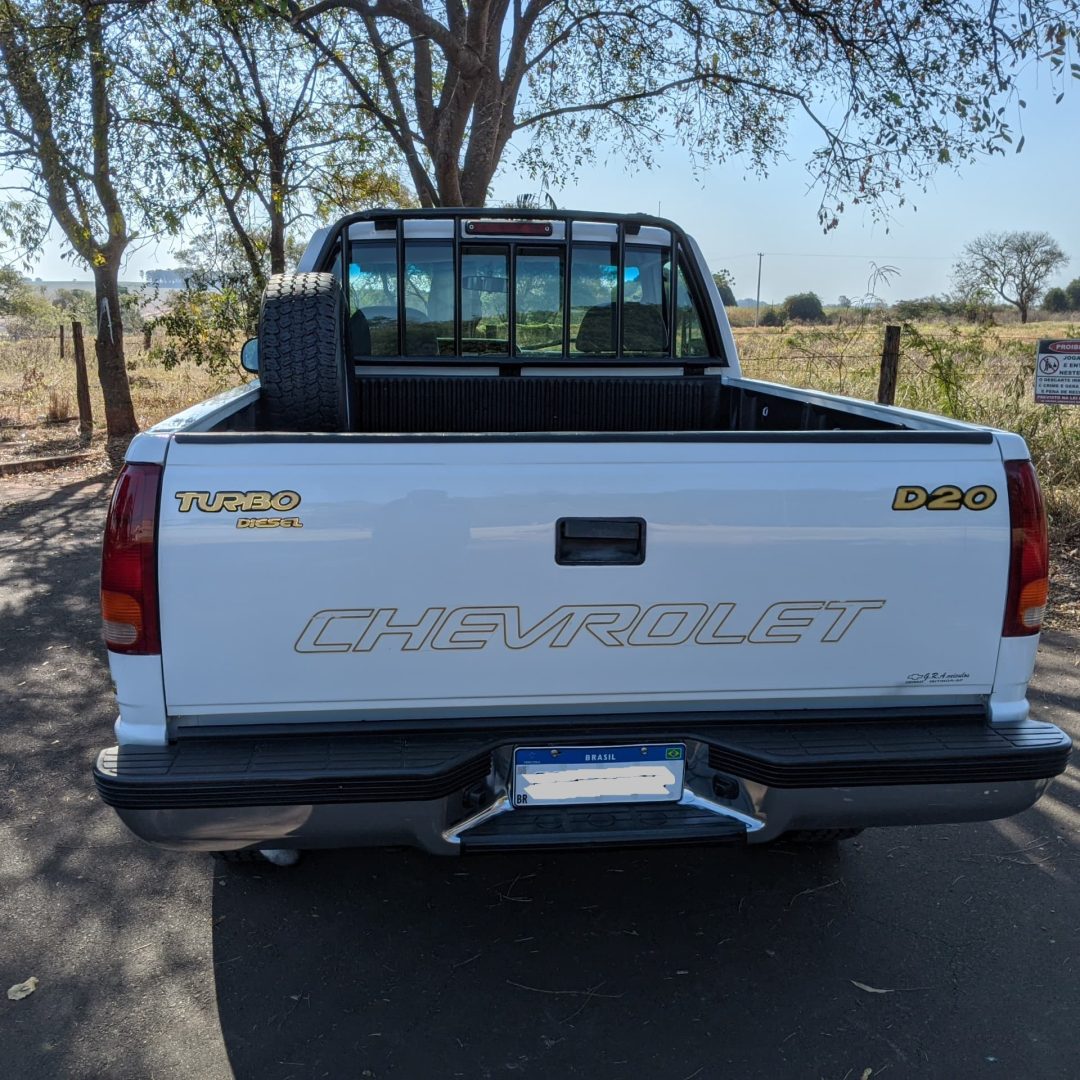 11 Silverado D20 diesel 2001