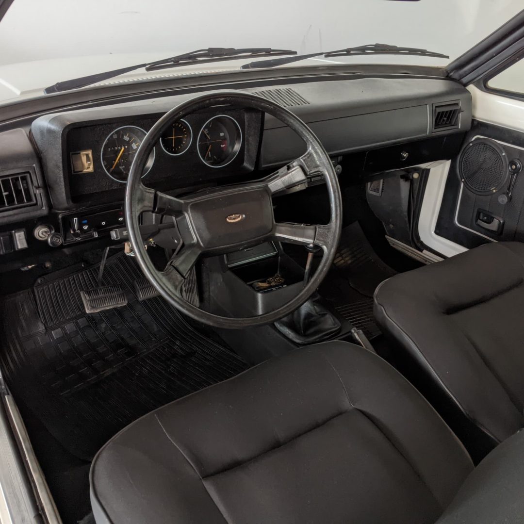 12 Belina II L 1.6 álcool 1981
