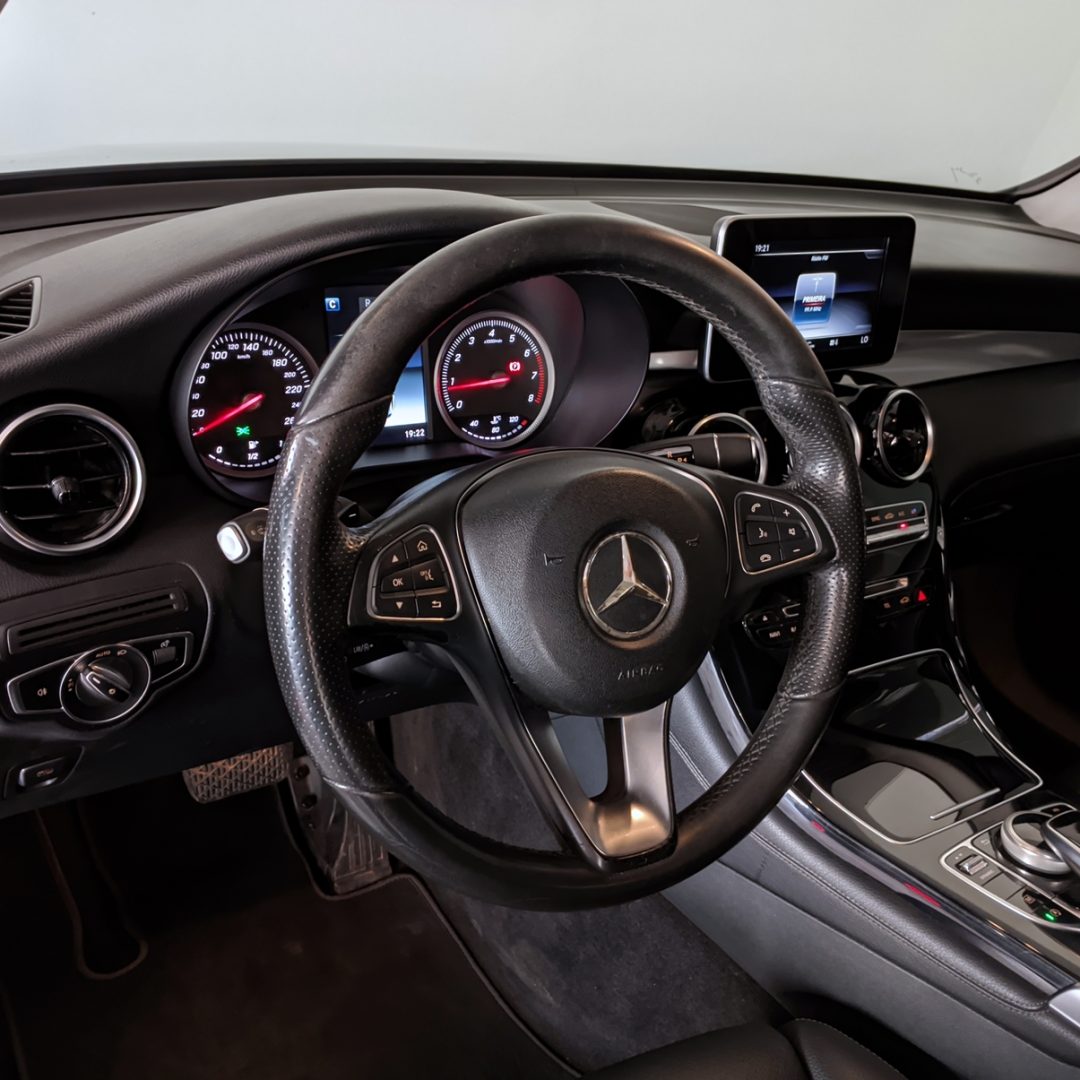 12 M.Benz GLC 250 Highway gasolina 2018