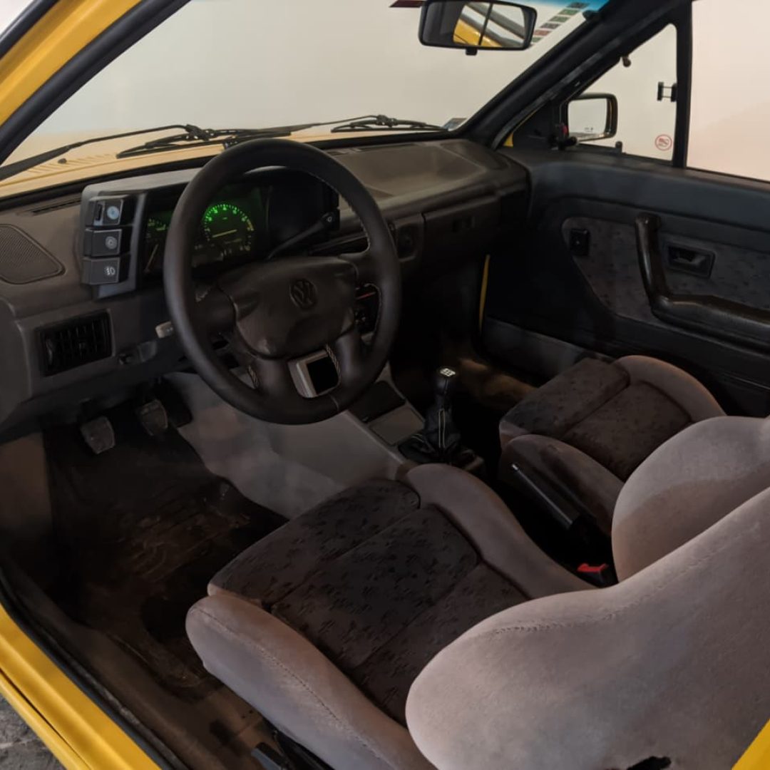 12 Saveiro Summer 1.8 gasolina 1996