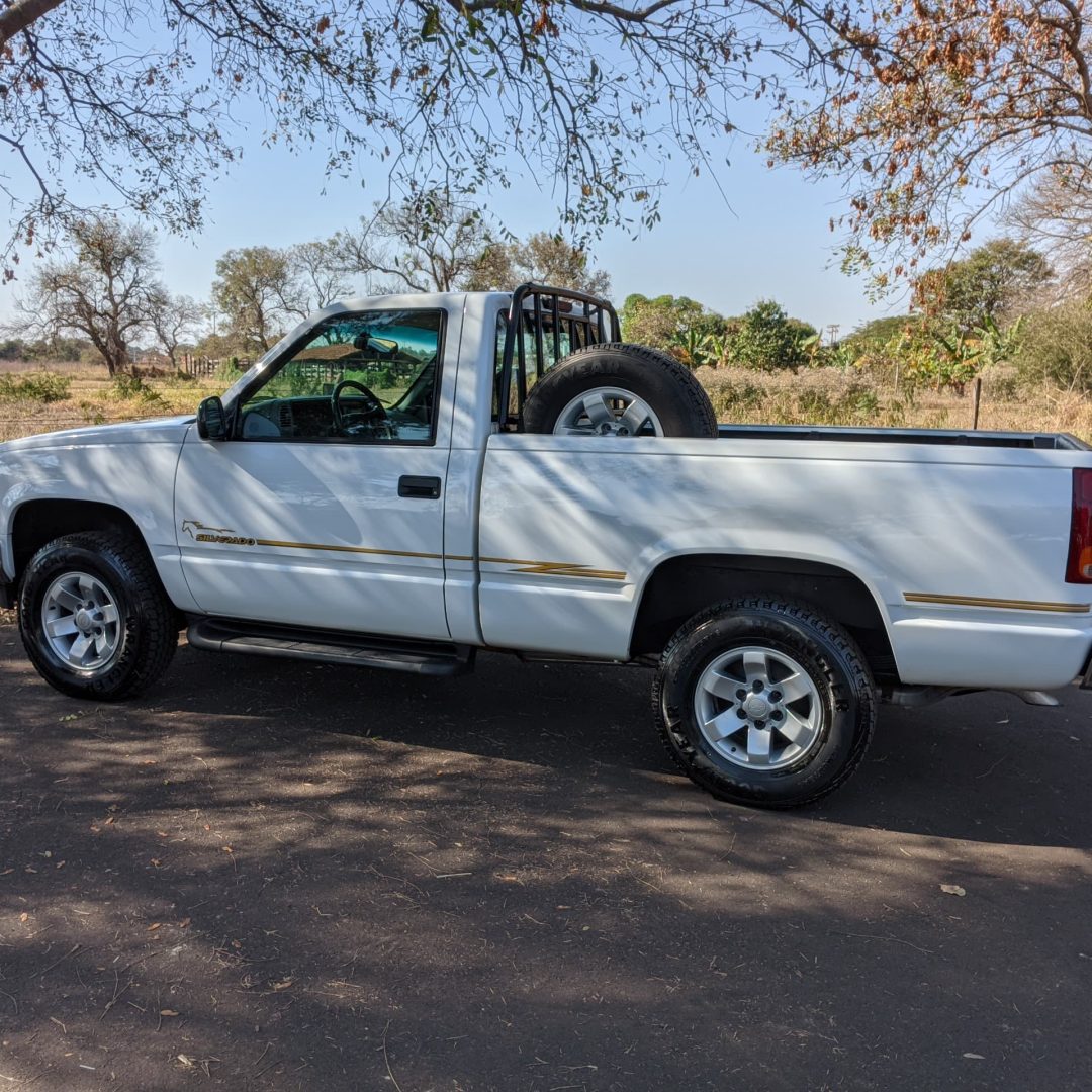 12 Silverado D20 diesel 2001