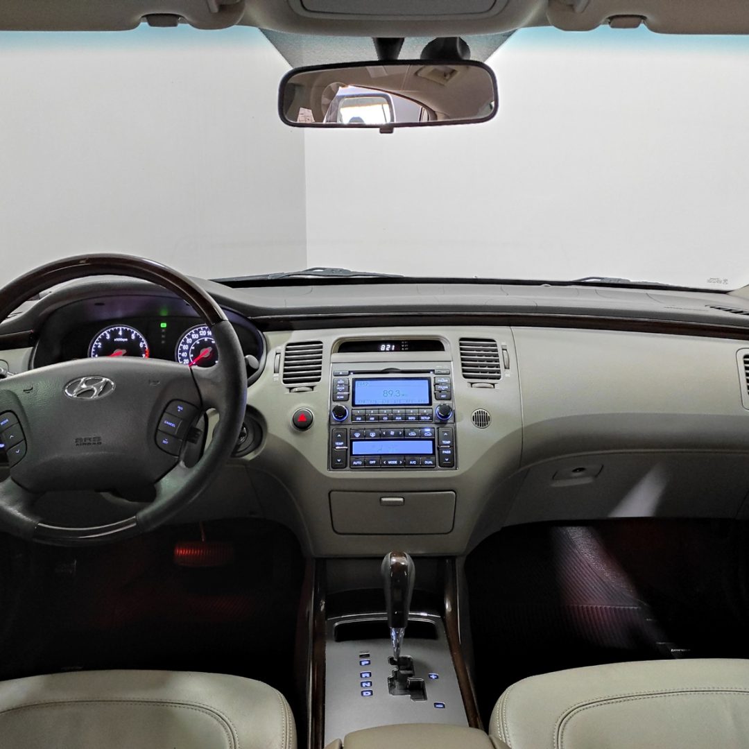 13 Azera GLS 3.3 V6 gasolina 2011