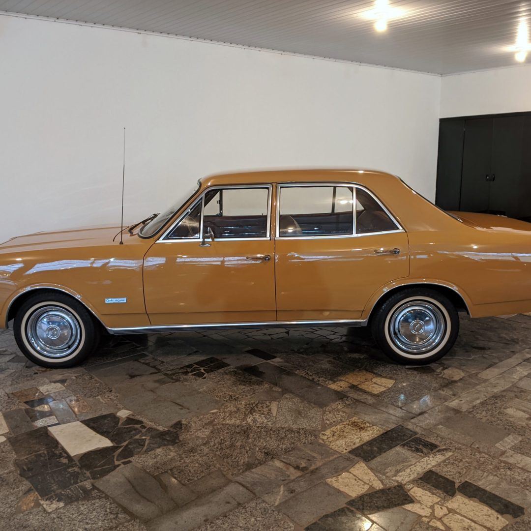 13 Opala De Luxo Sedan gasolina 1978 2