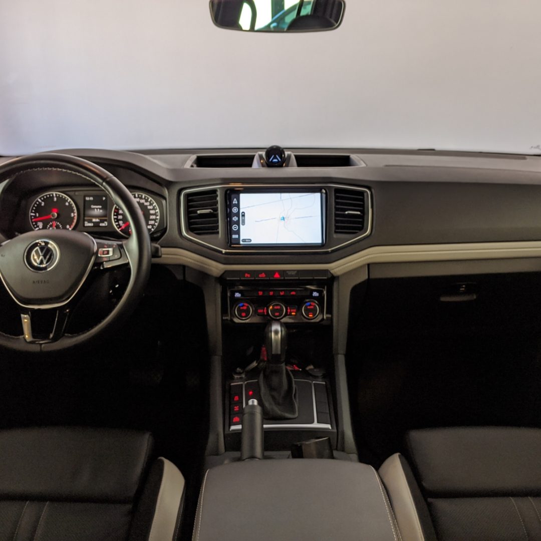 15 Amarok Highline 3.0 V6 diesel 2025