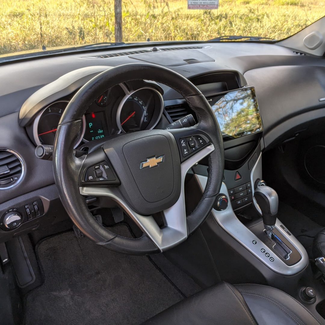 15 Cruze Sedan LT 1.8 flex 2012