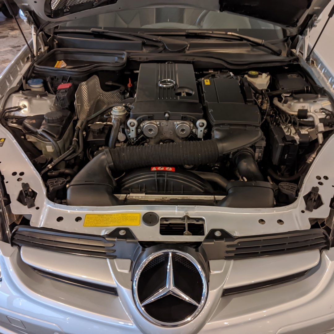 15 M.Benz SLK 200 gasolina 2008