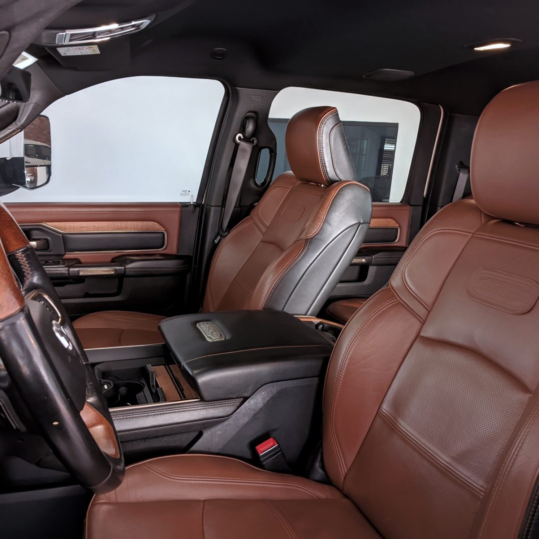 15 RAM 3500 LARAMIE LONGHORN 2022