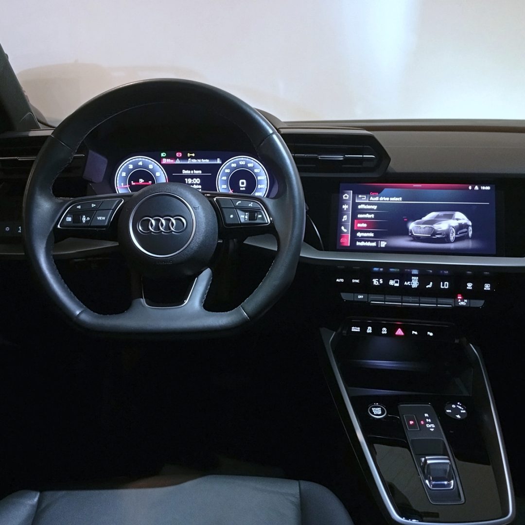 16 A3 Sedan S-Line Limited gasolina 2022