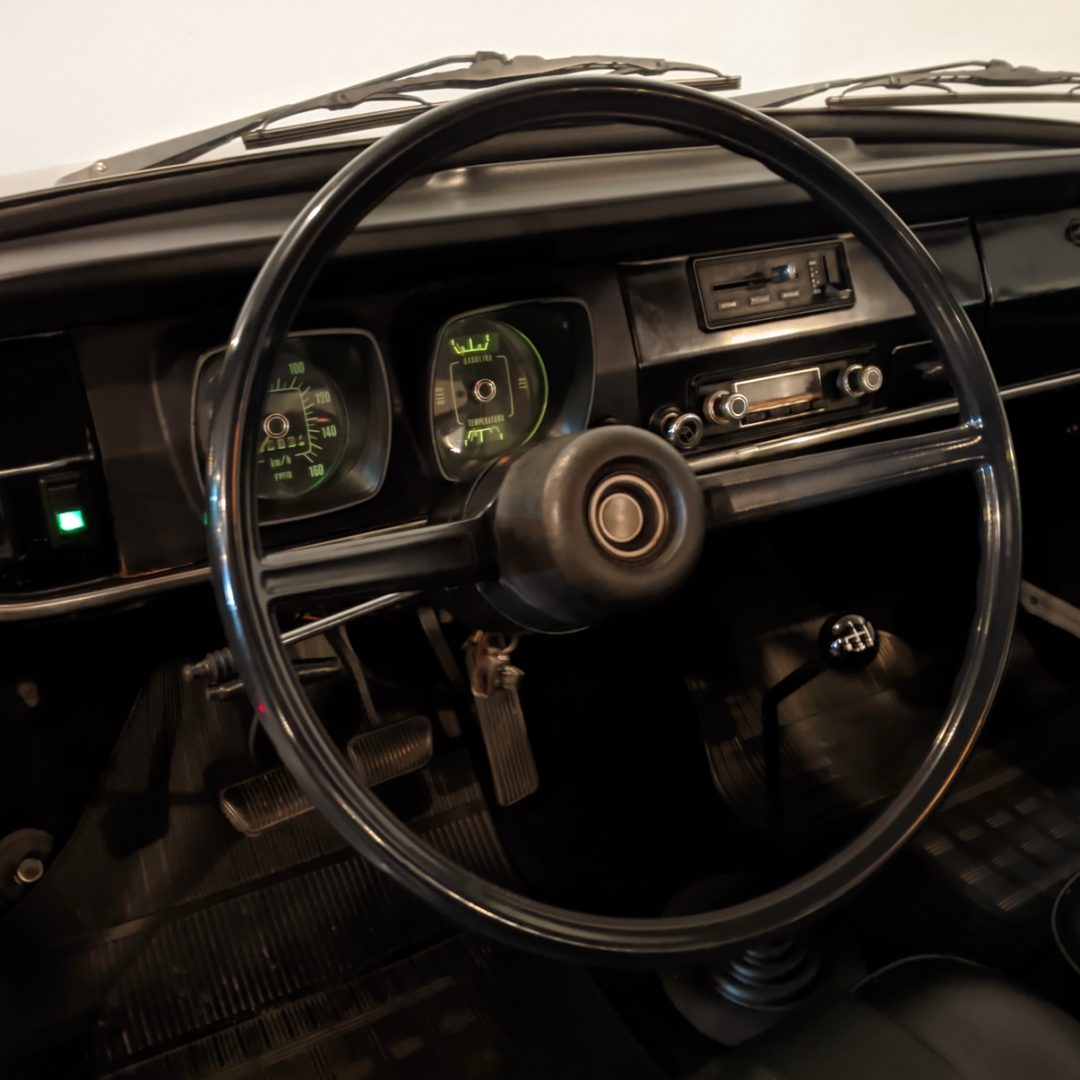 16 Corcel Luxo 1.4 gasolina 1977