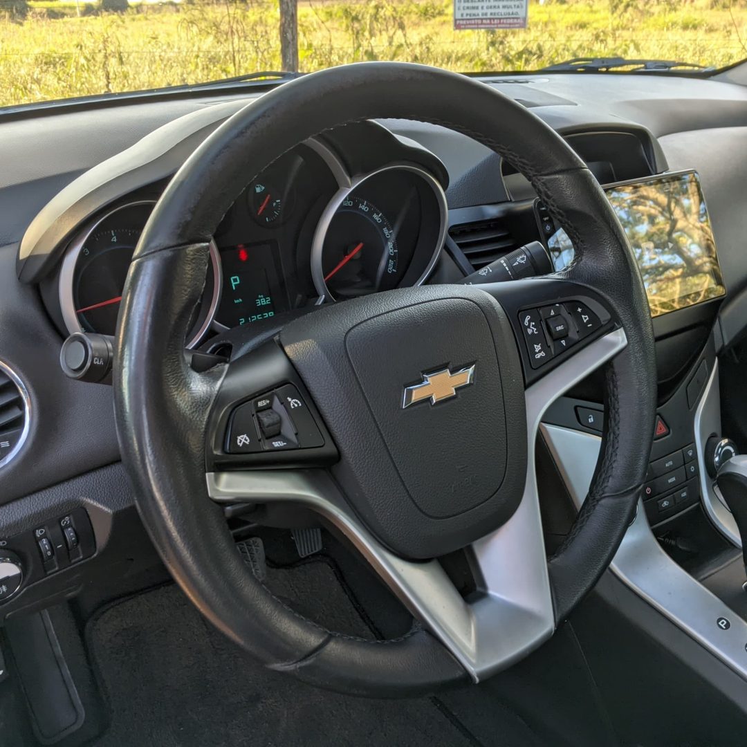 16 Cruze Sedan LT 1.8 flex 2012