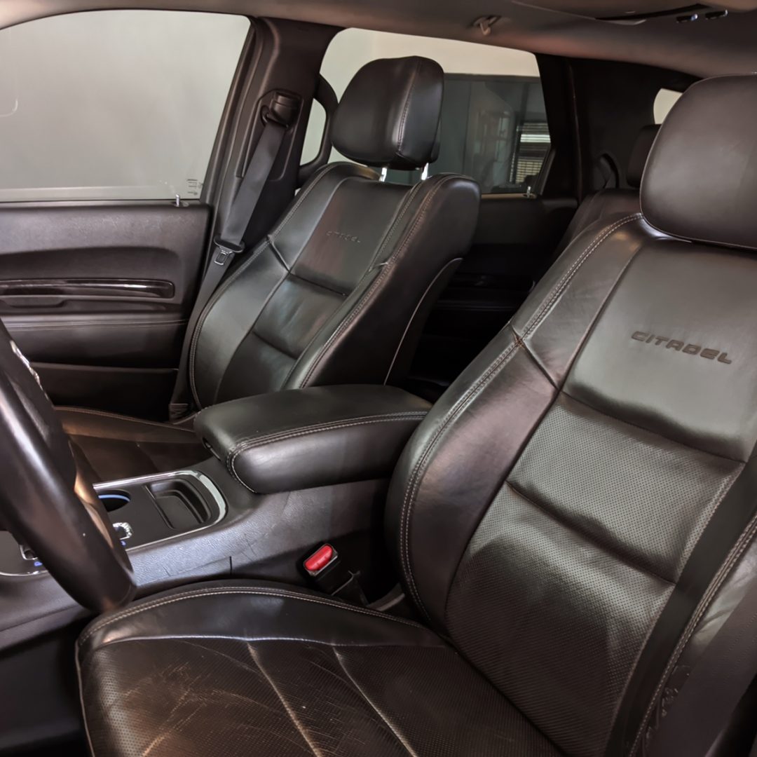 17 Durango Citadel V6 gasolina 2013