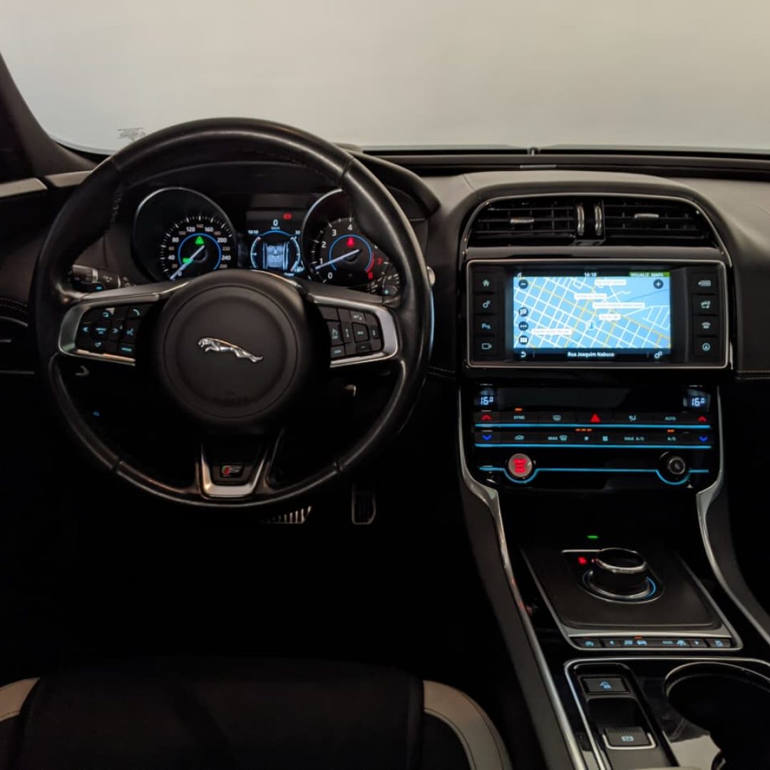 17 Jaguar XE S 3.0 gasolina 2017 2