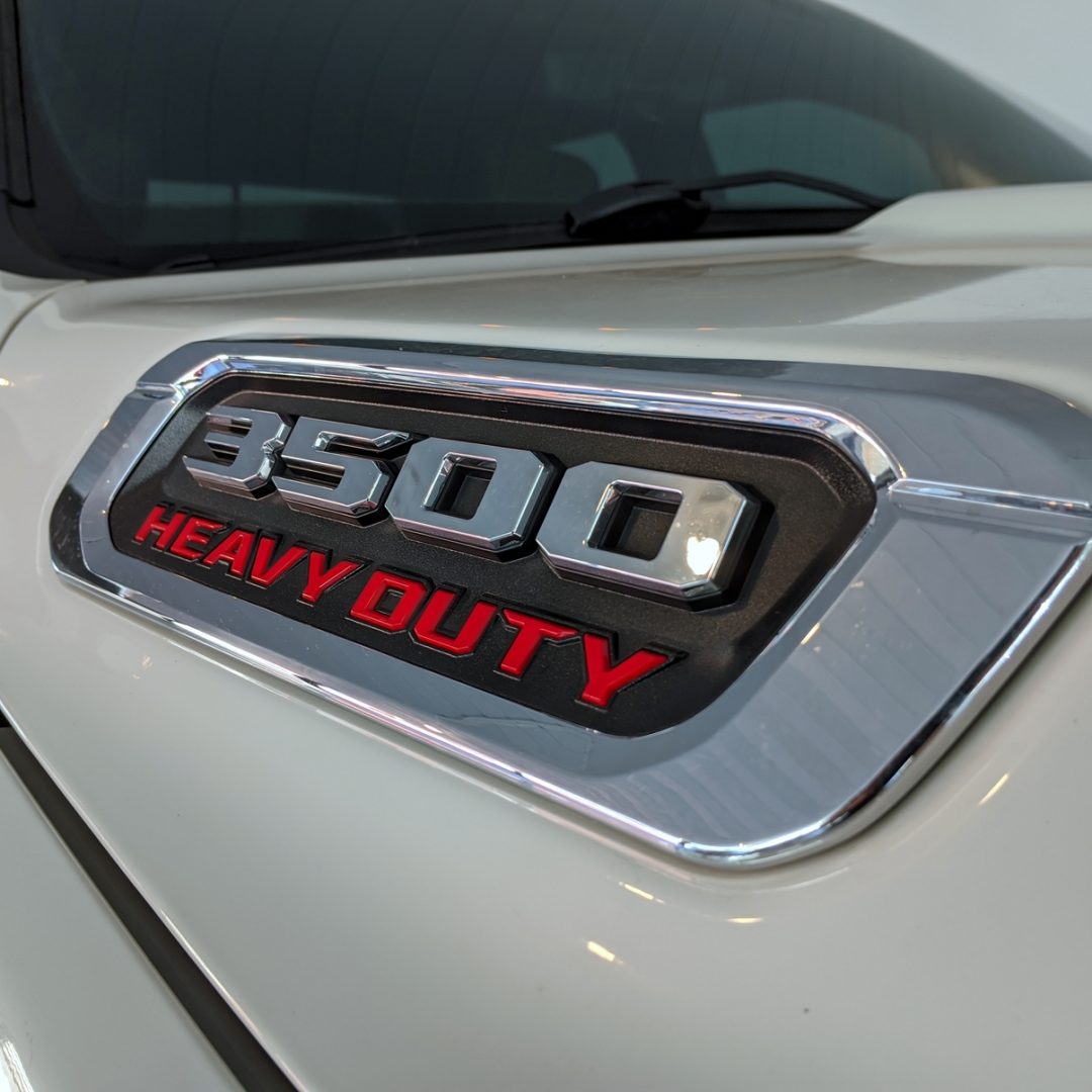 17 RAM 3500 LARAMIE LONGHORN 2022