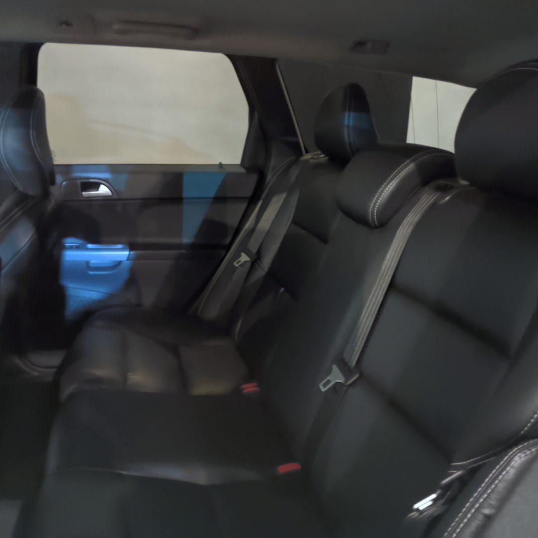 19 Volvo V50 2.0 gasolina 2010