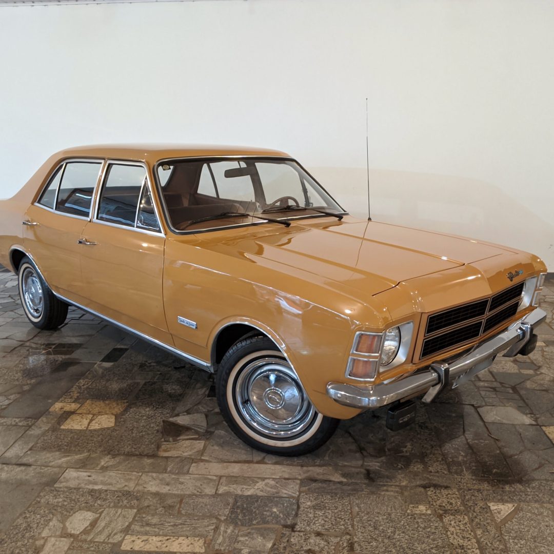 2 Opala De Luxo Sedan gasolina 1978 2