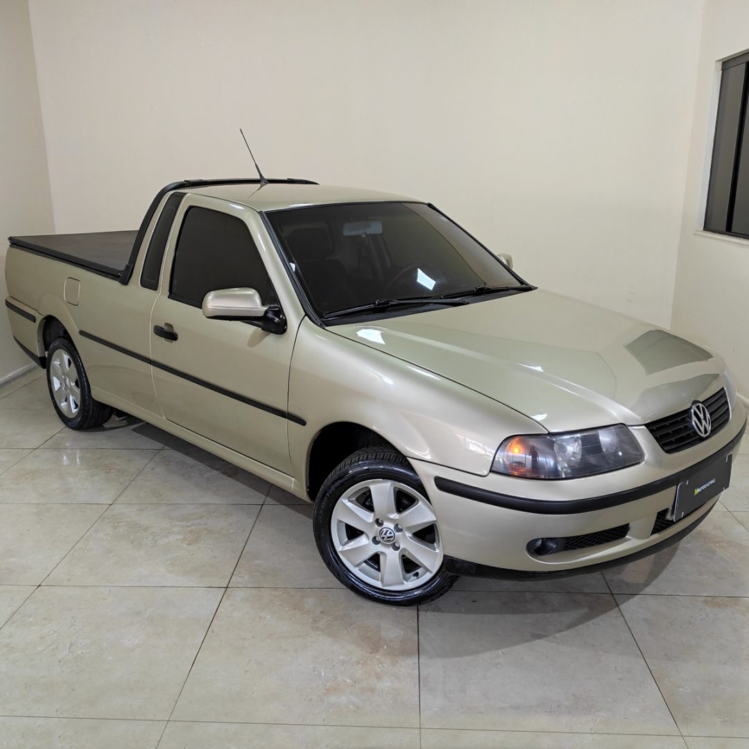 2 Saveiro Plus 2.0 gasolina 2002