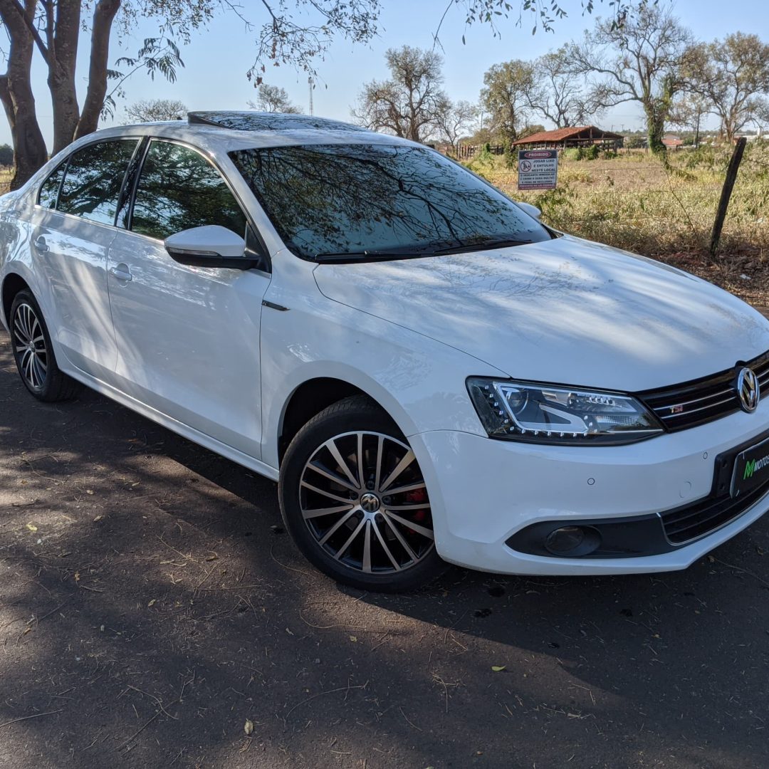 3 Jetta Highline 2.0 Tsi gasolina 2012 6