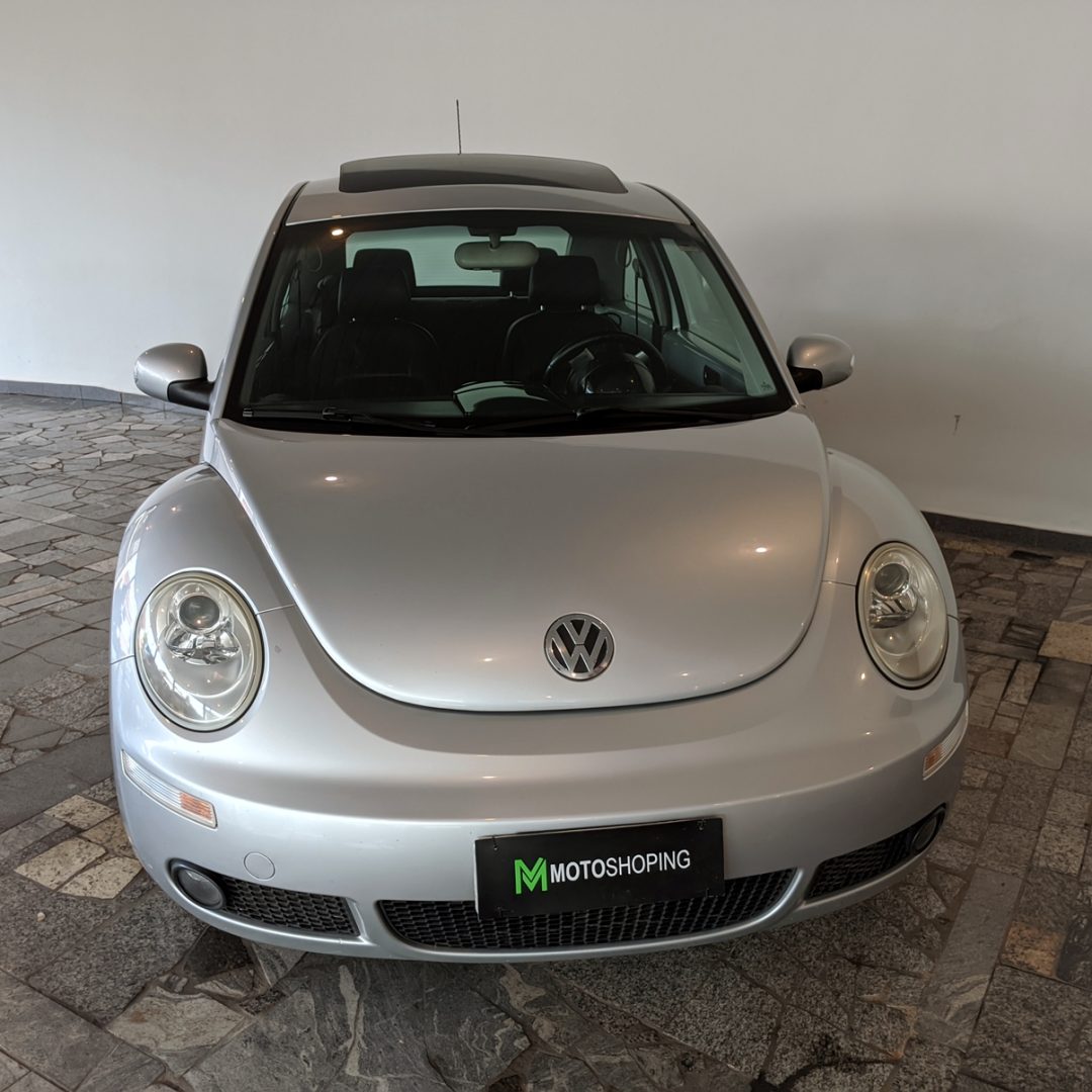 3 New Beetle 2.0 gasolina 2008