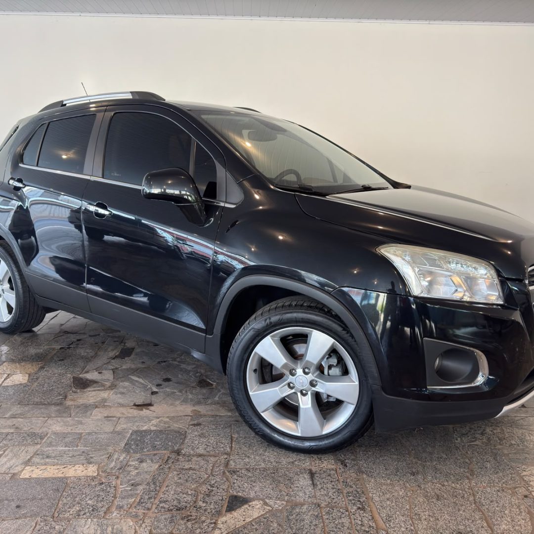 3 Tracker LTZ 1.8 flex 2014
