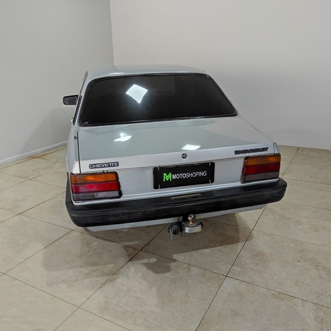 4 Chevette Júnior 1.0 gasolina 1993