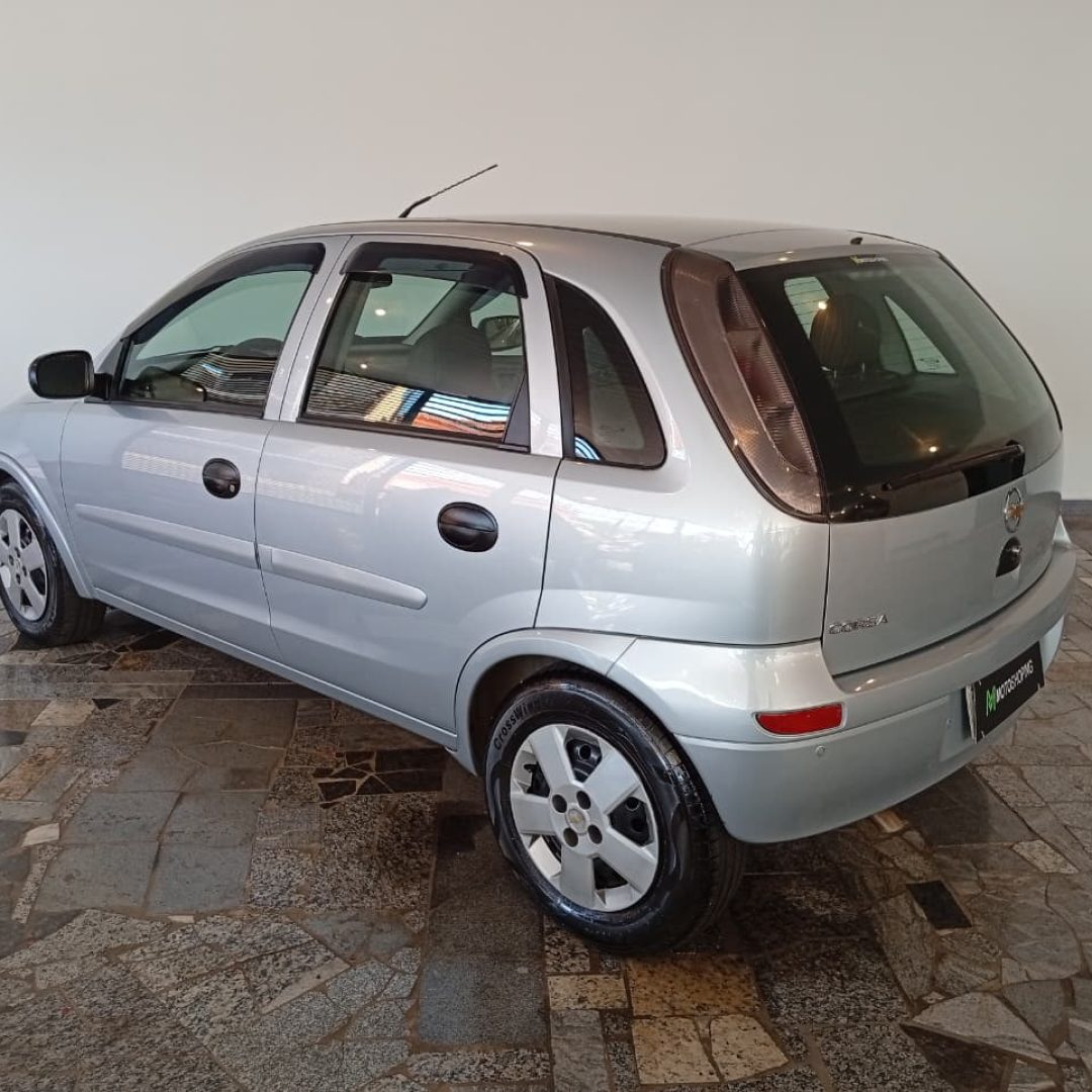 4 Corsa Maxx 1.4 flex 2012 2