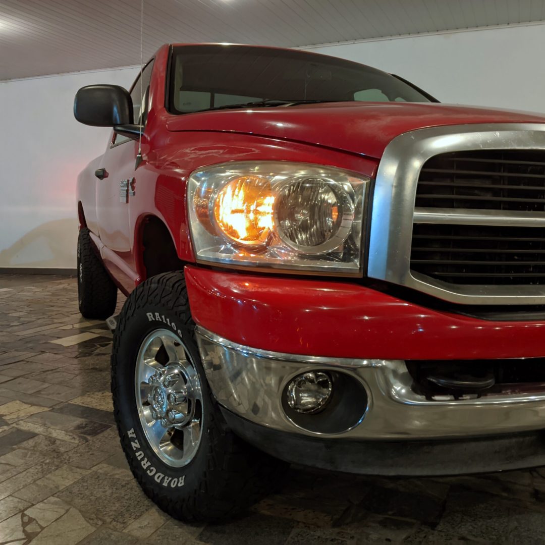 4 Dodge RAM 2500 4x4 diesel 2008