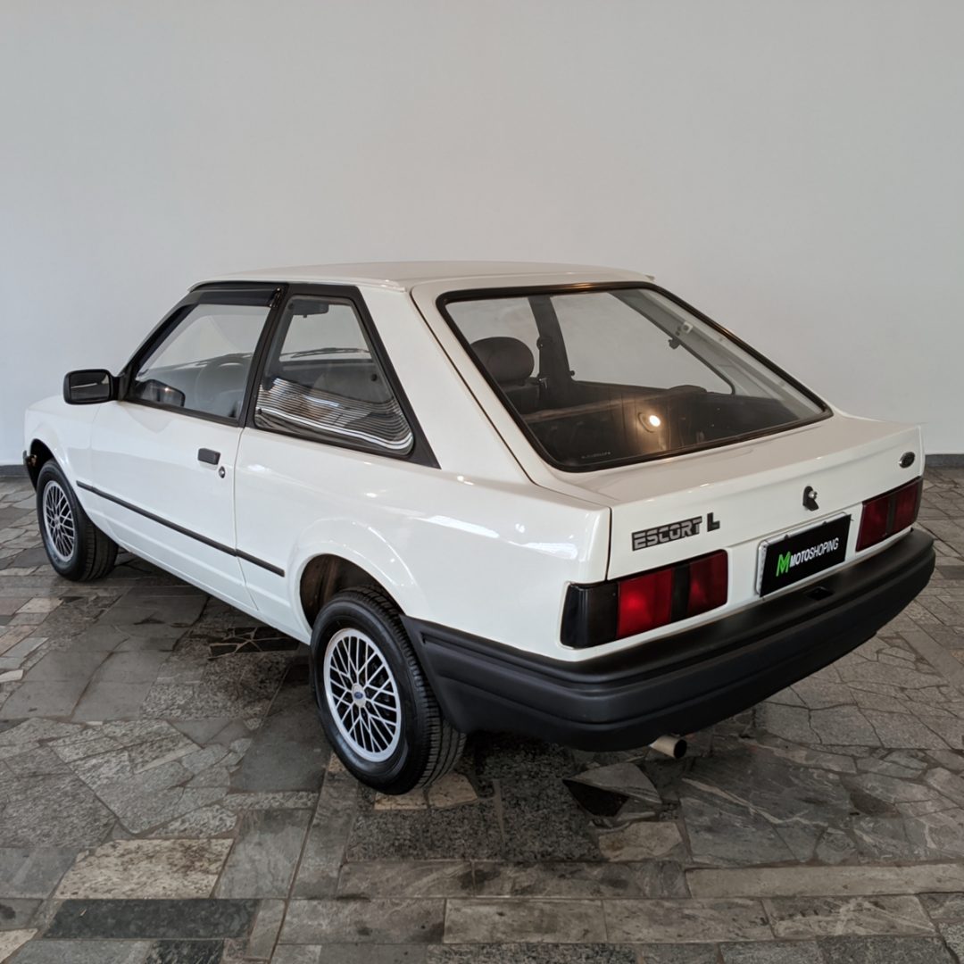 4 Escort L 1.6 gasolina 1991