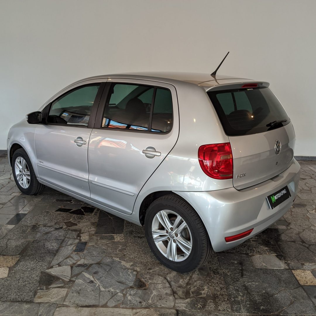 4 Fox I Trend 1.0 flex 2013 2