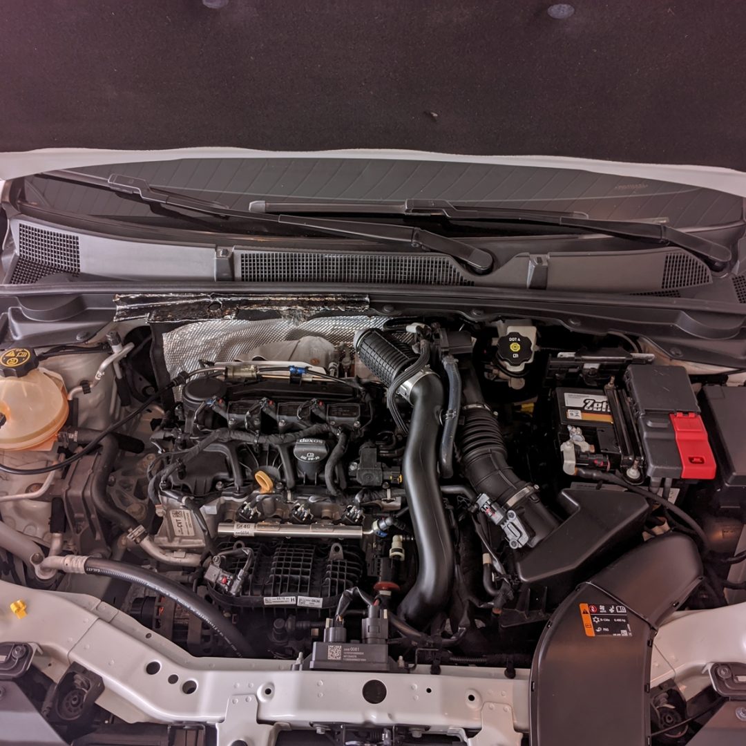 4 Onix LTZ 1.0 Flex 2021