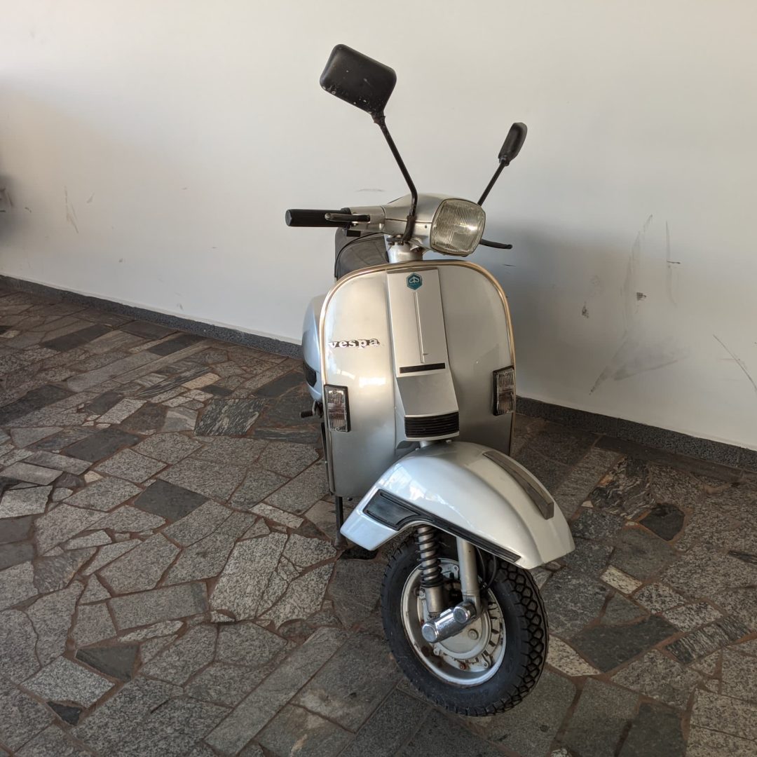 4 Vespa 200 gasolina 1987 2