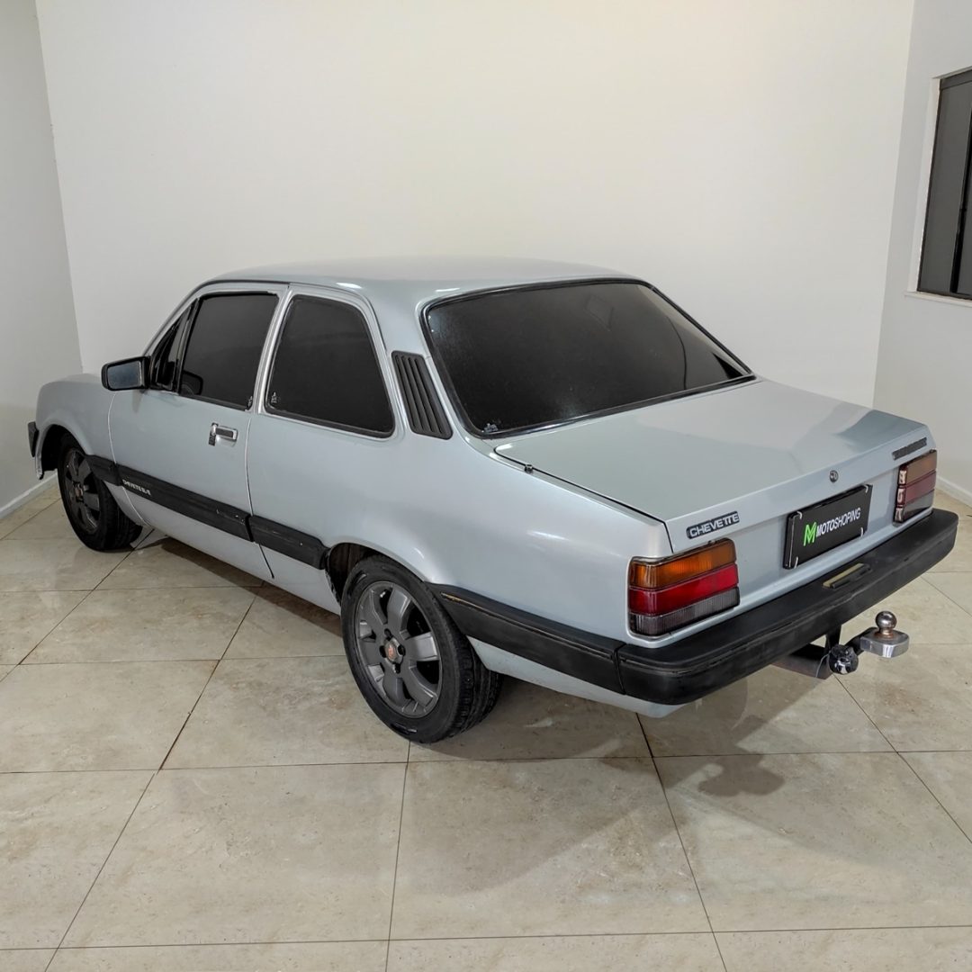 5 Chevette Júnior 1.0 gasolina 1993