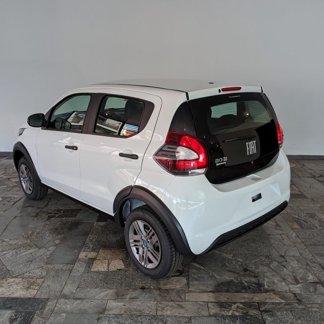 5 FIAT MOBI LIKE 2027 0KM