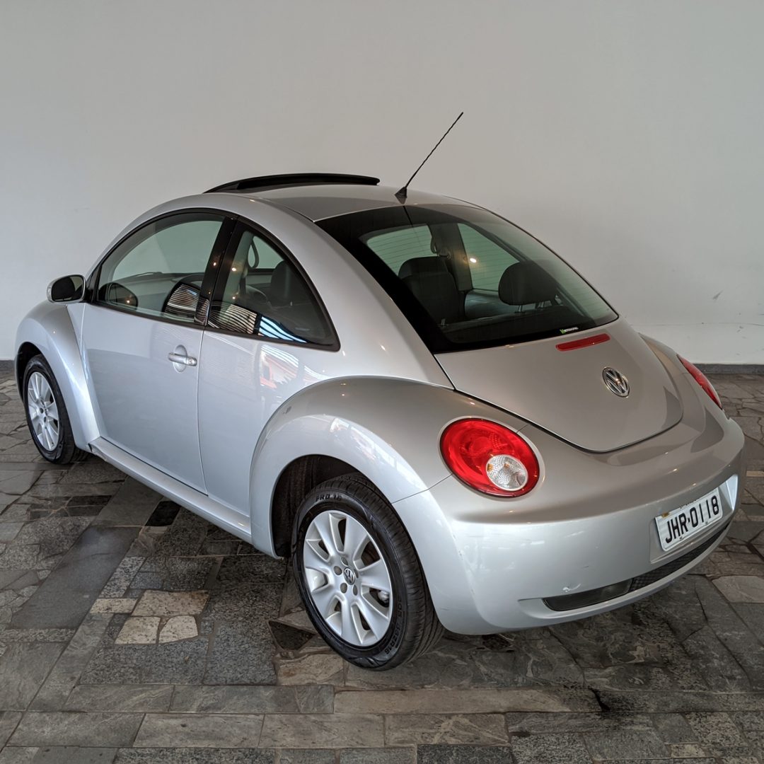 5 New Beetle 2.0 gasolina 2008